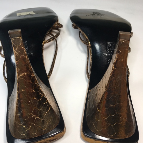 Bruno Magli Golden Sandal Heel - Picture 6 of 7
